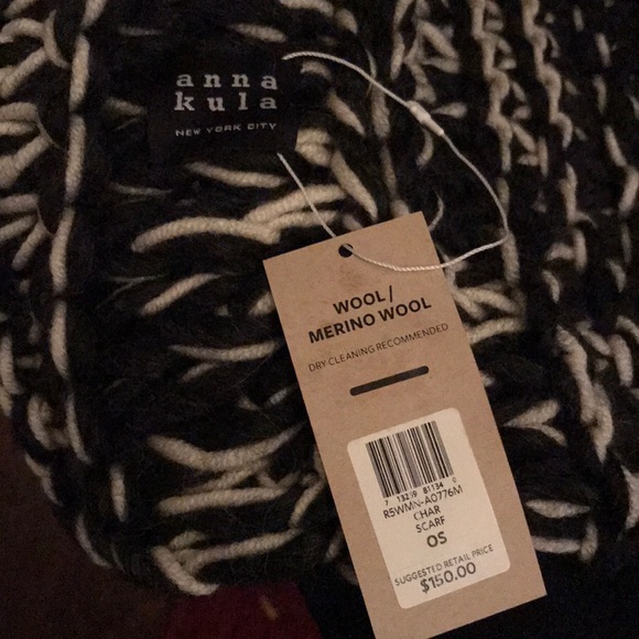 Infinity scarf - Picture 1 of 3